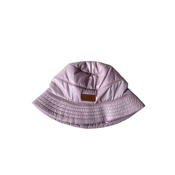 UGG Accessories - NEW UGG Reversible All Weather Bucket Hat Crystal Pink size S/M